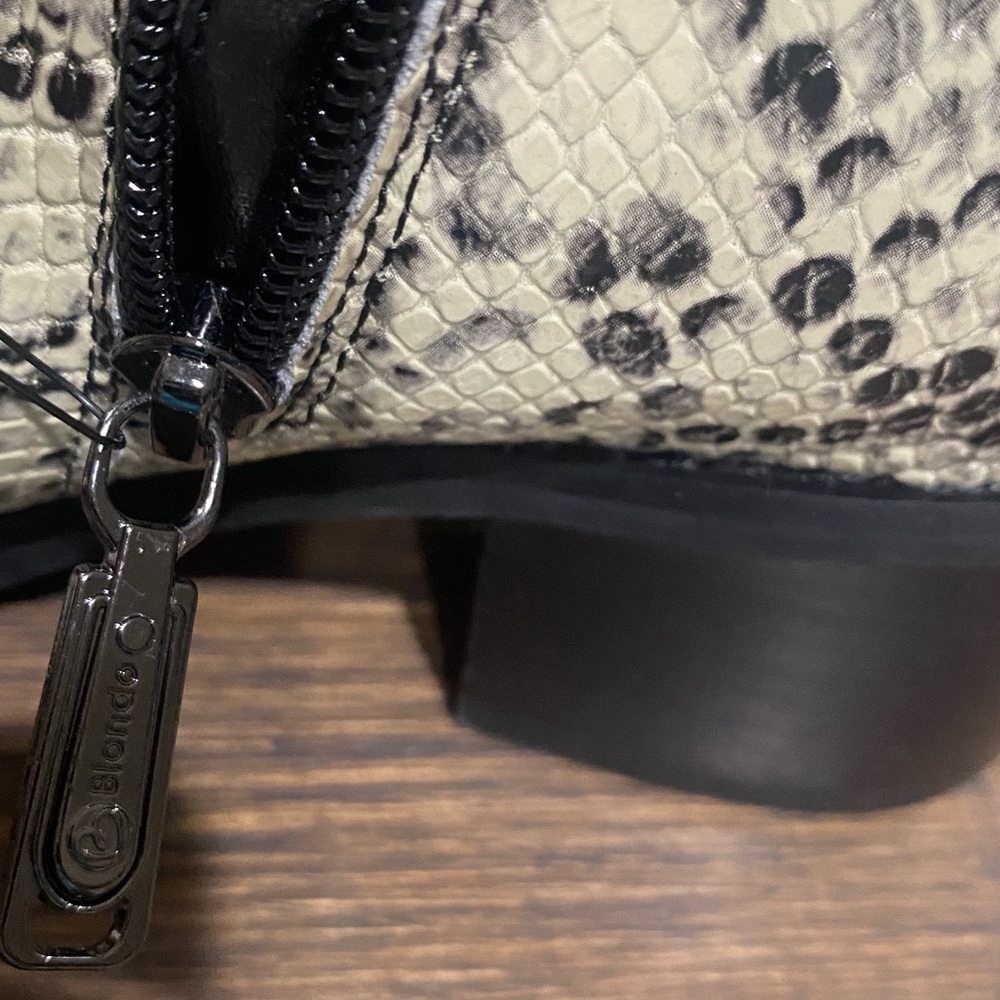 Blondo Snake Print Boots with Black Accents - Picture 14 of 17